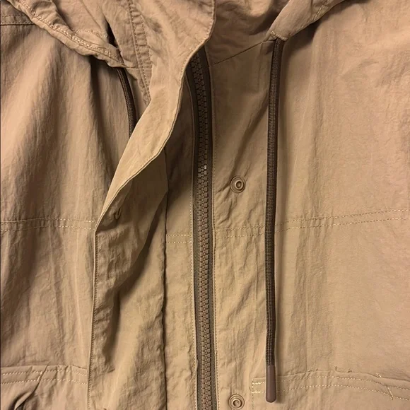 LIV Outdoor Women’s Jacket - Picture 5 of 12